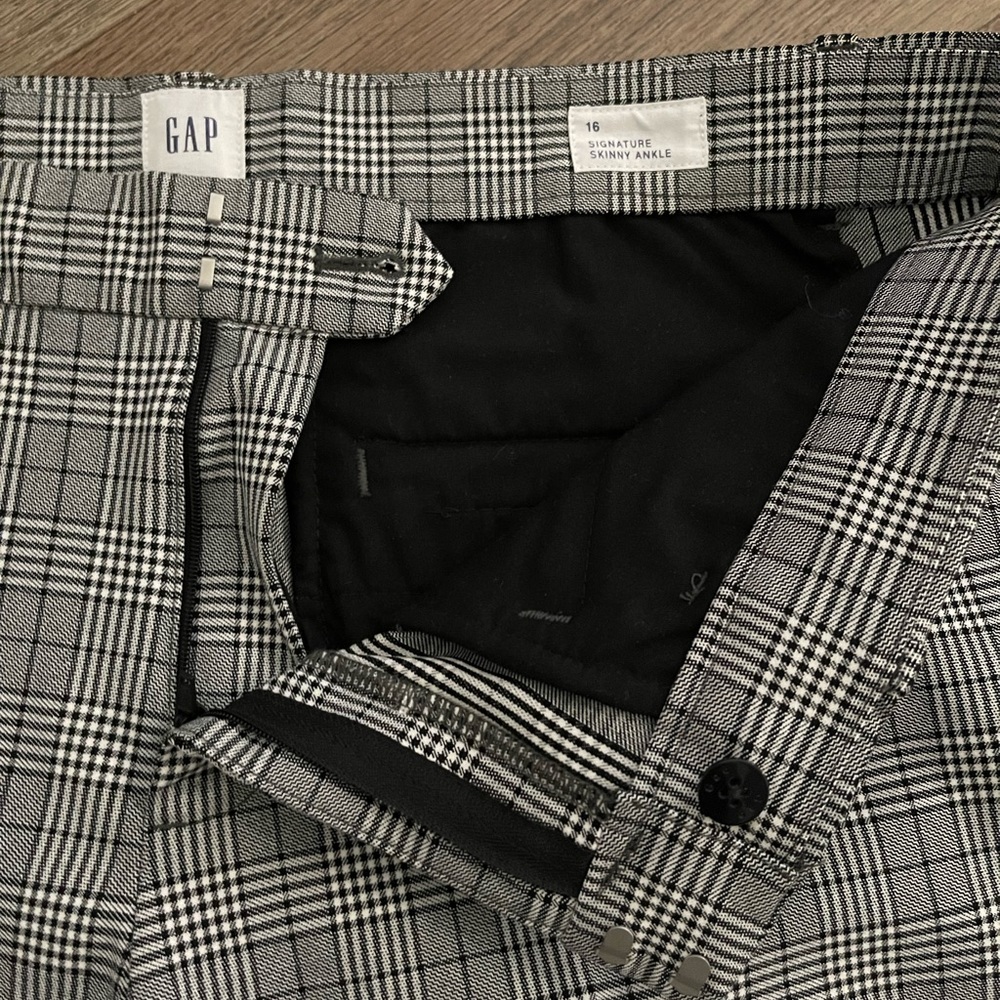 Gap Signature Skinny Ankle Plaid Pants - Picture 9 of 14